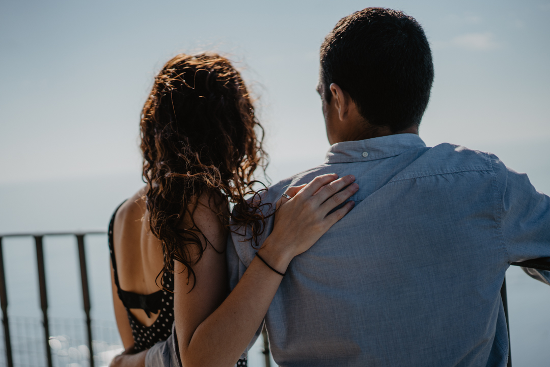 Mariage ; séance d’engagement ; photo ; photographie ; photographe ; couleur ; artistique ; original ; Cordouan ; Gironde ; Aquitaine ; nouvelle-aquitaine ; Bordeaux ; médoc ; professionnel ; professionnelle ; pro ; poétique ; naturel ; nature ; ciel bleu ; mer ; océan atlantique ; sud-ouest ; côte atlantique ; vivant ; romantique ; romantisme ; amour ; relation ; couple ; mariée ; marié ; mariés ; histoire ; reflex ; sony ; A7RII ; Wedding ; marriage ; engagement photography ; Engagement session ; Esession ; love session ; photograph ; photography ; bride ; groom ; blue sky ; sea ; ocean