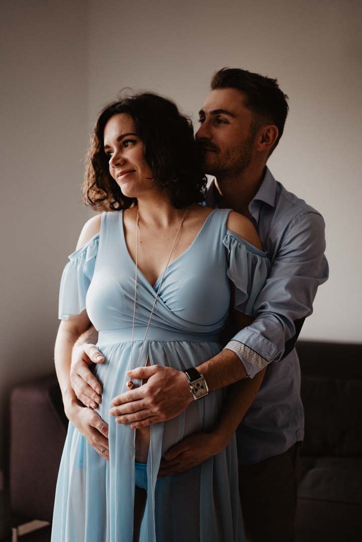 Séance photo de grossesse à la maison – C&J